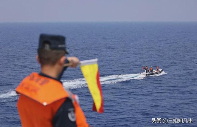 战备警巡接踵而至：三个细节值得注意凯发K8国际娱乐黄岩岛海基线划定后(图1)